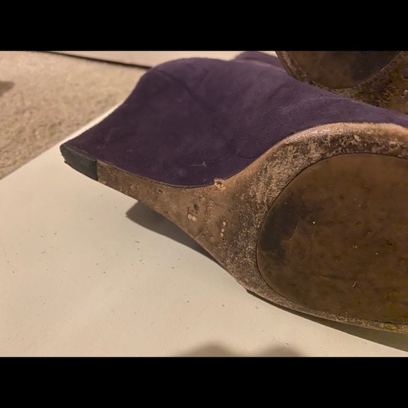 Jimmy Choo Suede Wedge Ankle Boots SZ 38 $975 - Picture 6 of 7